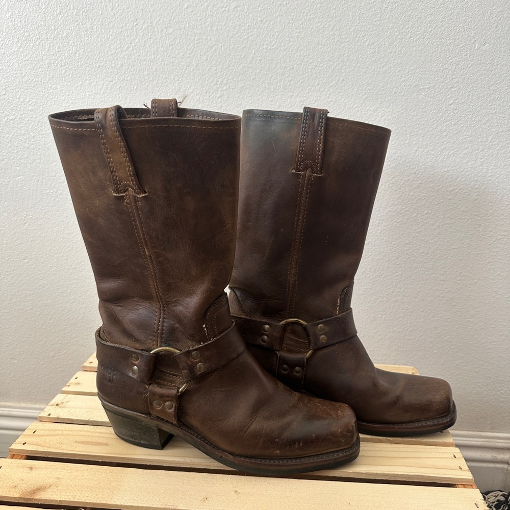 Brown Leather Frye Buckle Cowboy Boots